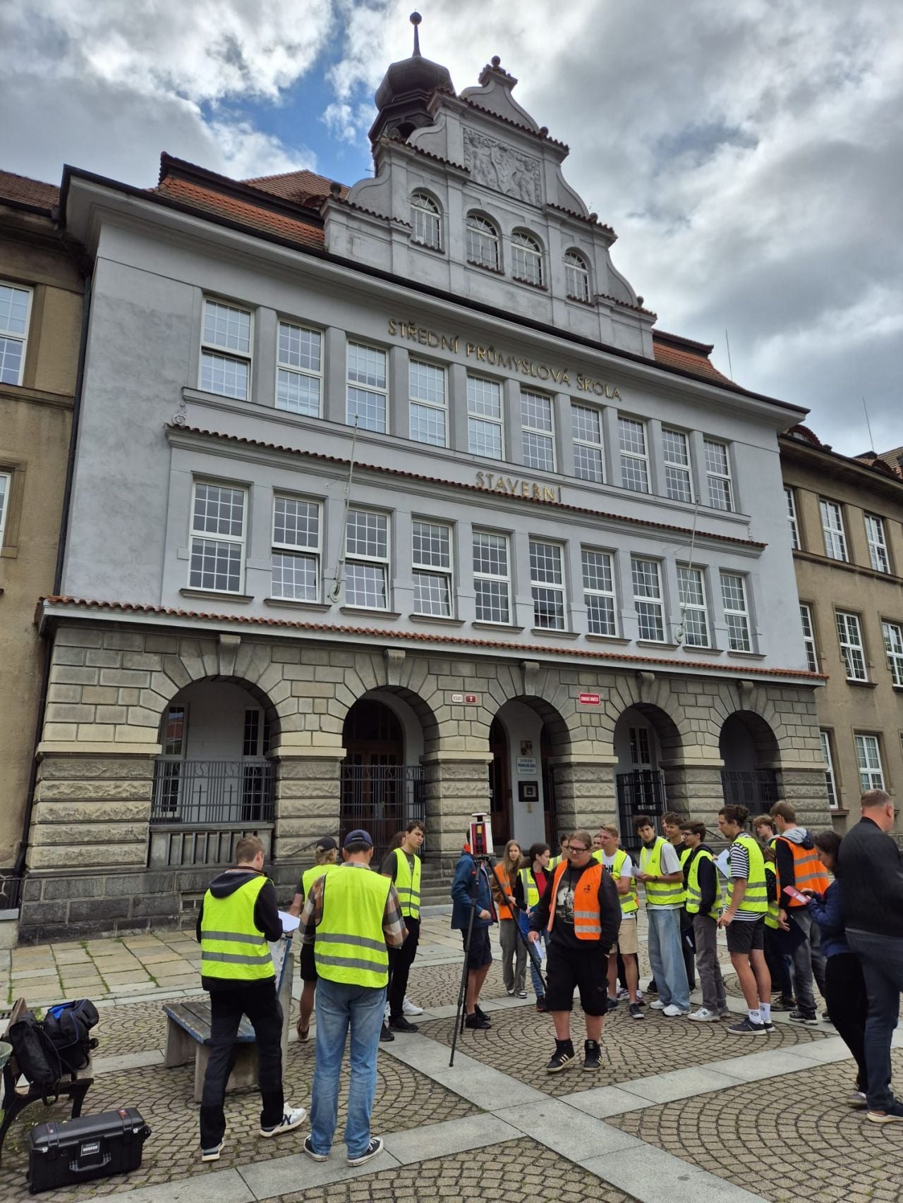 🔵 Sharing know-how with the next generation of technical professionals. 🎓🗺️